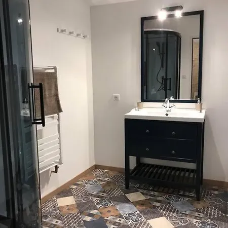 בית נופש Grand Au Calme Avec Piscine