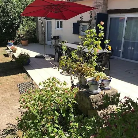 펜션 Grand Au Calme Avec Piscine