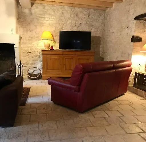 Grand Au Calme Avec Piscine Ardillieres