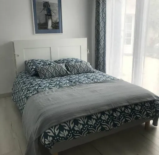 Grand Au Calme Avec Piscine Hébergement de vacances