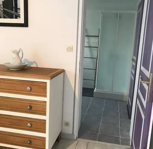 Hébergement de vacances Grand Au Calme Avec Piscine Ardillieres