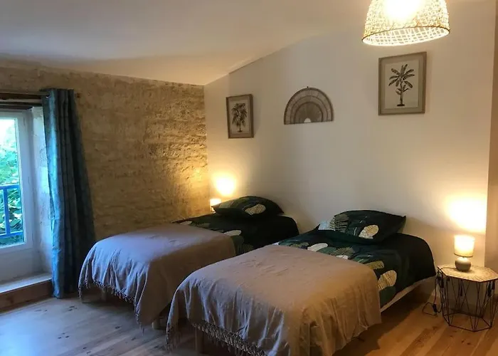 Grand Au Calme Avec Piscine * Ardillieres