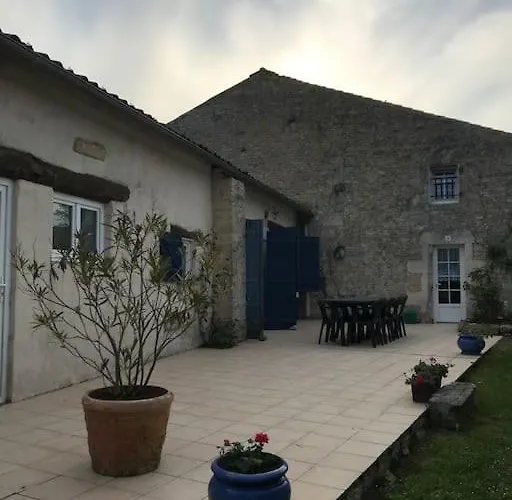 Grand Au Calme Avec Piscine * Ardillieres